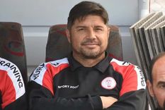 Alejandro Abaurre, DT de Huracán Las Heras, mano a mano con MDZ Radio Foto: Prensa HLH