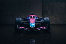 La Fórmula 1 analizó el lanzamiento del Alpine A526. La Fórmula 1 analizó el lanzamiento del Alpine A526.