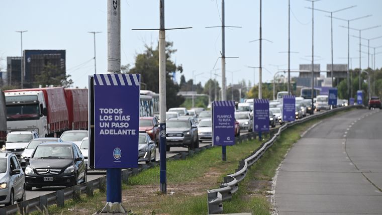 Las obras en el Acceso Este en el tramo de Guaymallén comenzarán en junio. Las obras en el Acceso Este en el tramo de Guaymallén comenzarán en junio.