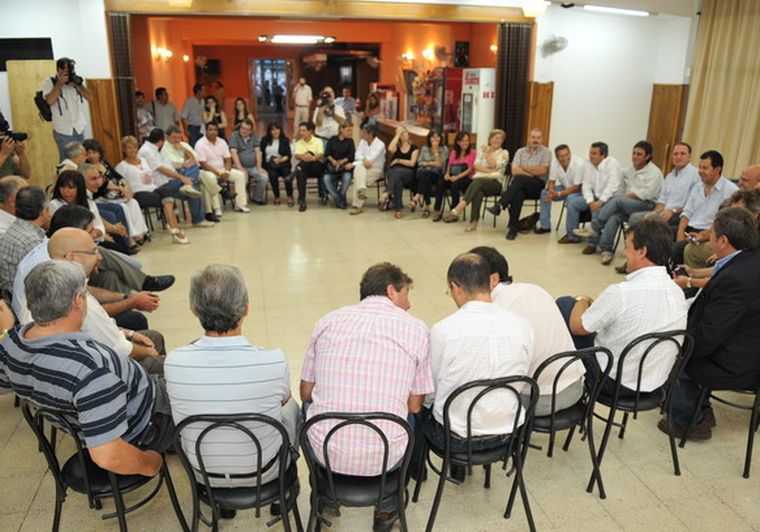 La reunión del PJ buscó dar una señal de unión, pero pasó todo lo contrario. Foto: Gerardo Gómez/ MDZ