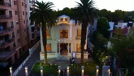 Museo Carlos Alonso - Mansión Stoppel (Av. Emilio Civit 348, Ciudad de Mendoza). Museo Carlos Alonso - Mansión Stoppel (Av. Emilio Civit 348, Ciudad de Mendoza).