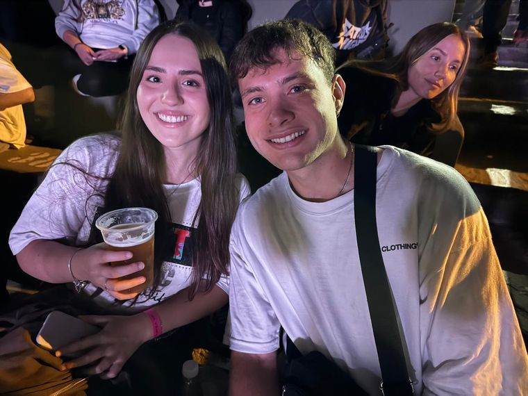 Sianna y Marcos: muy sonrientes. Sianna y Marcos: muy sonrientes.