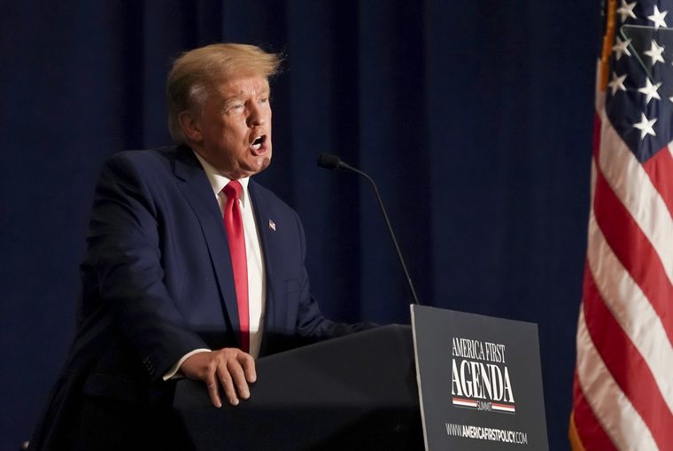 El expresidente estadounidense otra vez en escena Foto: EFE