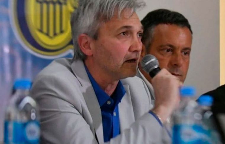Ricardo Carloni, vicepresidente y presidente actual en ejercicio de Rosario Central por el pedido de licencia de Rodolfo Di Pollina.