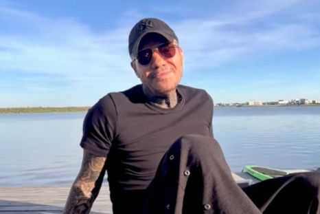 El presentador intentó replicar un video viral, pero fue duramente cuestionado. El presentador intentó replicar un video viral, pero fue duramente cuestionado.