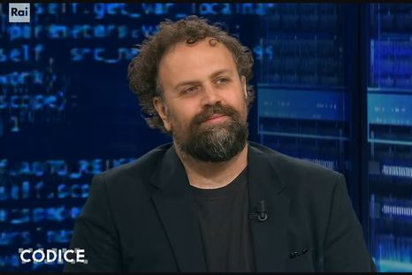 El filósofo italiano Andrea Colamedici pasó durante la Vendimia por una Mendoza a la que le cuesta la autocrítica. El filósofo italiano Andrea Colamedici pasó durante la Vendimia por una Mendoza a la que le cuesta la autocrítica.