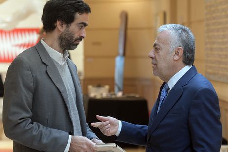 El ministro de Hacienda, Víctor Fayad, junto al gobernador Alfredo Cornejo. El ministro de Hacienda, Víctor Fayad, junto al gobernador Alfredo Cornejo.