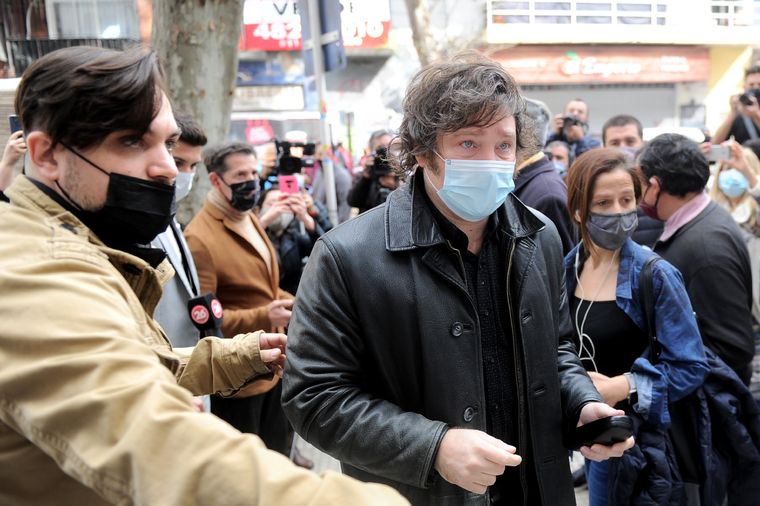 Javier Milei aseguró que se sentaría a dialogar con Mauricio Macri. Foto: Telam