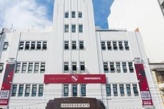 La disputa de poder en la tribuna de Independiente se trasladó al hall de la sede de Avenida Mitre. Foto: @Independiente La disputa de poder en la tribuna de Independiente se trasladó al hall de la sede de Avenida Mitre. Foto: @Independiente