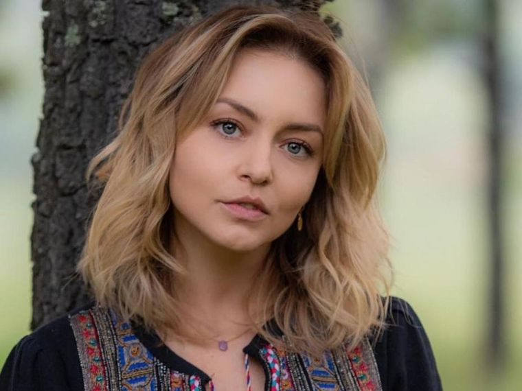 Angelique Boyer hizo estallar las redes con una atrevida publicación.