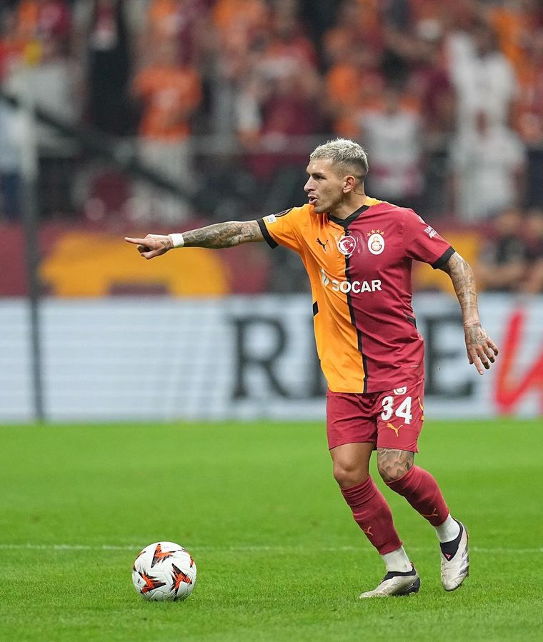 Lucas Torreira se va a retirar jugando en Boca. Lucas Torreira se va a retirar jugando en Boca.