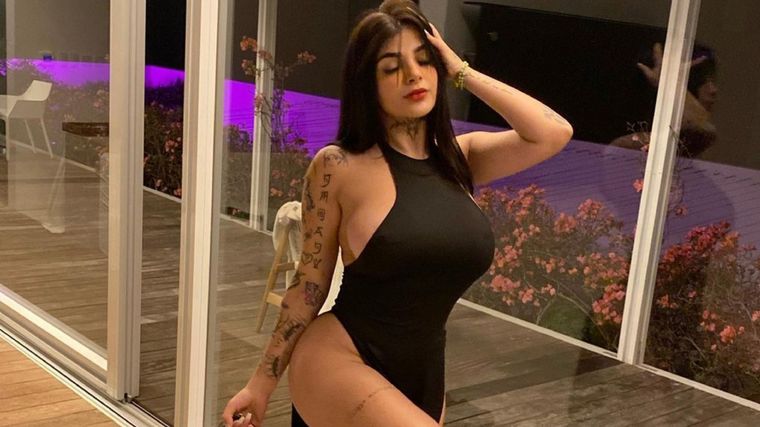 Karely Ruíz Apostar con fuego Foto: Fuente: Imagen - Instagram - @karelyruiz