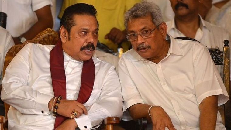 Los hermanos en mejores días (2018): tanto Mahinda (izq.) como Gotabaya Rajapaksa han ocupado el cargo de presidente de Sri Lanka. Foto: GETTY IMAGES