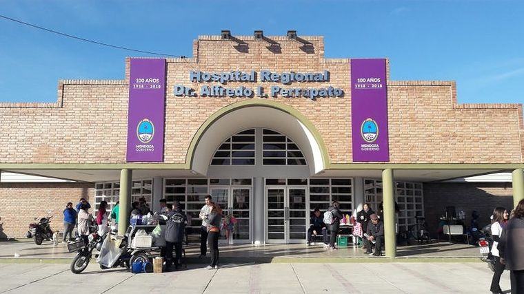 La menor se encuentra en el Hospital Perrupato y su bebé fue derivada al Notti Foto: Archivo MDZ