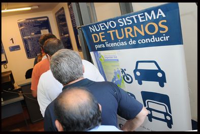 MDZol | Lavalle realiza los trámites para la Licencia de Conducir. Foto: Marcelo Ruiz /MDZ