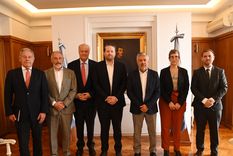 El gobernador Alfredo Cornejo recibió una comitiva de una empresa canadiense que invertirá en Mendoza. Foto: Gentileza