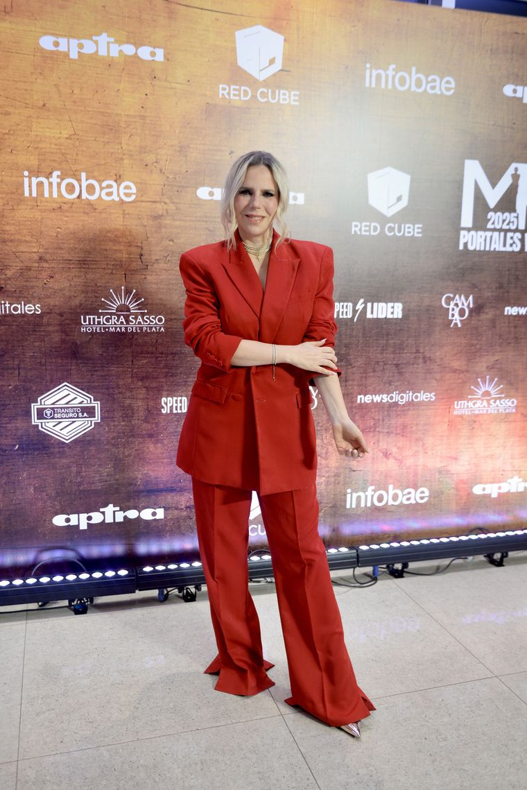 Tatiana Schapiro. Tatiana Schapiro.