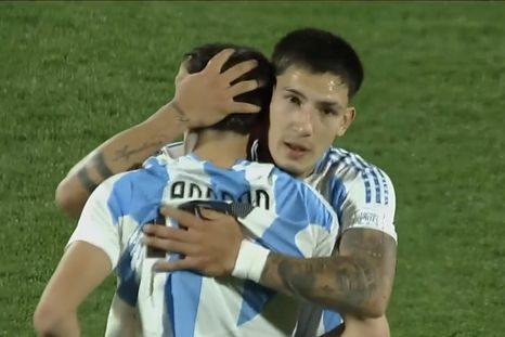 Los jugadores de la Selección argentina rompieron en llanto tras perder la fina ante Marruecos. Foto: Captura de TV Los jugadores de la Selección argentina rompieron en llanto tras perder la fina ante Marruecos. Foto: Captura de TV