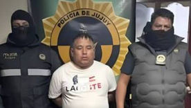 Lázaro Víctor Sotacuro, uno de los 11 acusados detenidos por el triple crimen con sello narco ocurrido en Florencio Varela, amplió hoy su declaración ante el fiscal Adrián Arribas.  Lázaro Víctor Sotacuro, uno de los 11 acusados detenidos por el triple crimen con sello narco ocurrido en Florencio Varela, amplió hoy su declaración ante el fiscal Adrián Arribas.