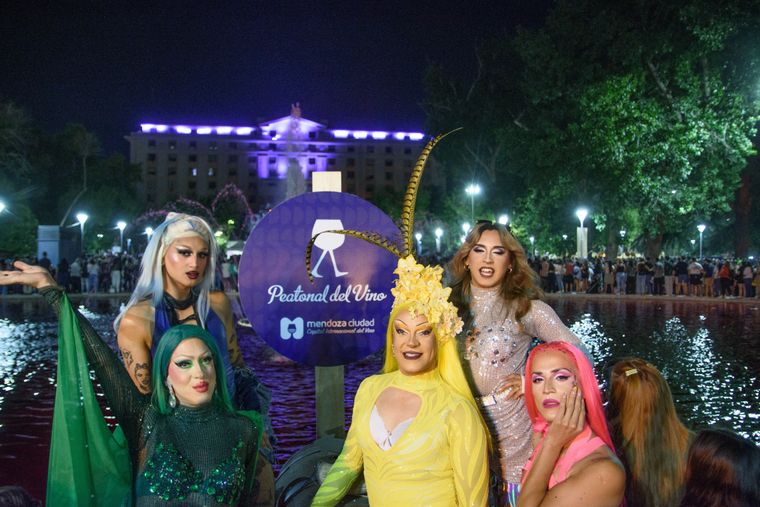 Vino, música, color y diversidad en la Ciudad de Mendoza. Vino, música, color y diversidad en la Ciudad de Mendoza.