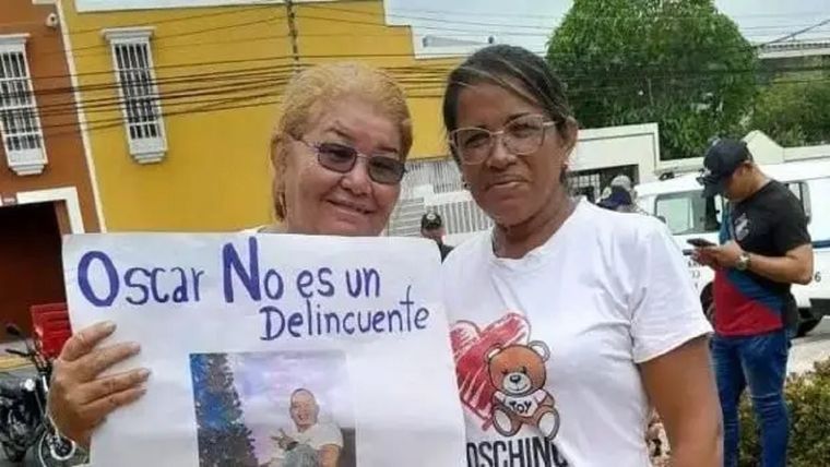 Gertrudis señala que su hijo no debería estar en una prisión de máxima seguridad. Foto: BBC