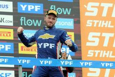 Canapino festeja una victoria clave. Foto: Súper TC2000