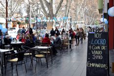 Con la mejora de la actividad en restaurantes y locales de comida, los empleados gastronómicos incrementaron sus chances de mejoras salariales.