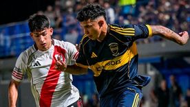 Boca Juniors festejó otra vez ante River: también ganó en Reserva y quedó puntero. Boca Juniors festejó otra vez ante River: también ganó en Reserva y quedó puntero.