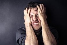 El victimismo no solo afecta a la persona que lo practica, sino también a quienes la rodean. Foto: Archivo