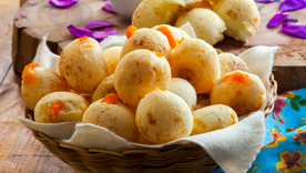 Dale un giro a la receta de chipá con el agregado de cheddar. Dale un giro a la receta de chipá con el agregado de cheddar.