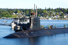 La nave de EEUU que chocó en el mar. Foto: OnionNews.