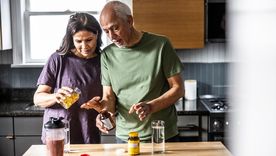 5 cosas que me gustaría que la gente supiera sobre los suplementos antes de empezar a tomarlos (por una nutricionista)
