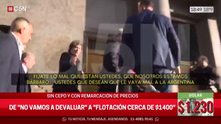 Javier Milei contra el móvil de C5N. Foto: Captura de video