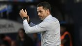 El exentrenador de Boca Juniors, Fernando Gago, vuelve a un país que conoce, pero donde dejó heridas abiertas. Foto: Fotobaires