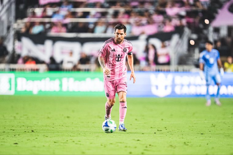 Lionel Messi brilló en la goleada de Inter Miami sobre Atlanta United.