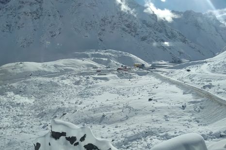 Este lunes 4 de agosto el paso a Chile sigue cerrado por mal clima. Este lunes 4 de agosto el paso a Chile sigue cerrado por mal clima.