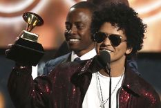 grammy 2018: bruno mars le quito la ilusion a luis fonsi