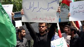 En Irán, la gente salió a las calles tras los ataques de Israel. Foto EFE