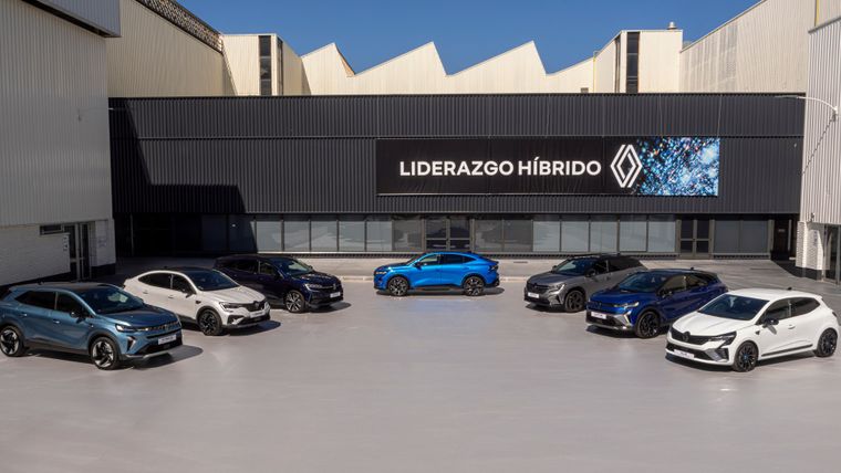 Captur, Austral y Symbioz lideran las ventas de Renault fabricados en España en 2025
