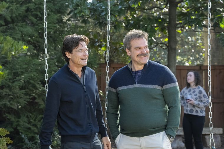 Jason Bateman y David Harbour protagonizan la miniserie DTF St. Louis. Jason Bateman y David Harbour protagonizan la miniserie DTF St. Louis. 