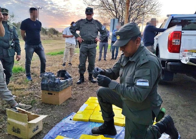 Más de 172 kilos de cocaína que eran trasladados hacia Corrientes fueron secuestrados por Gendarmería Nacional a la altura de Chaco.