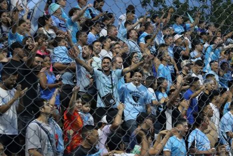 Los hinchas de Gutiérrez y una campaña histórica. Los hinchas de Gutiérrez y una campaña histórica.