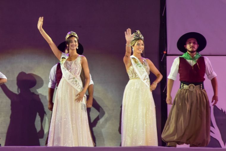 Reina y Virreina de la Vendimia 2025 en la Bendición de los Frutos. Reina y Virreina de la Vendimia 2025 en la Bendición de los Frutos.