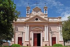 El poncho que cubría la imagen del Santo Cura Brochero fue robado del interior de la parroquia de San Pedro Apóstol, en la localidad de San Pedro Foto: Gentileza capillasytemplos.com.ar