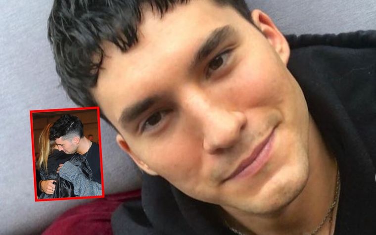 Enamorado Francisco se mostró a los mimos con su nuevo amor.