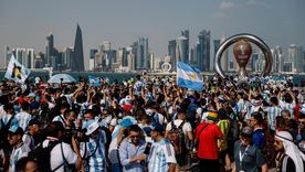 La hinchada argentina fue elegida la mejor del último Mundial de Qatar 2022. Foto: EFE