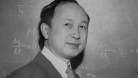 Qian produjo una investigación fundamental sobre la propulsión de cohetes. Qian produjo una investigación fundamental sobre la propulsión de cohetes.