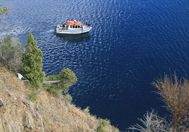 El cuerpo fue visibilizado por un lugareño