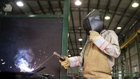 Pese a un leve repunte del 0,1% en abril, la cantidad total de trabajadores formales sigue siendo 1,8% menor que en noviembre de 2023, justo antes del comienzo de la gestión Milei. 