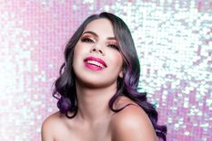 La influencer mexicana Lizbeth Rodríguez revolucionó las redes sociales compartiendo unas arriesgadas fotografías.